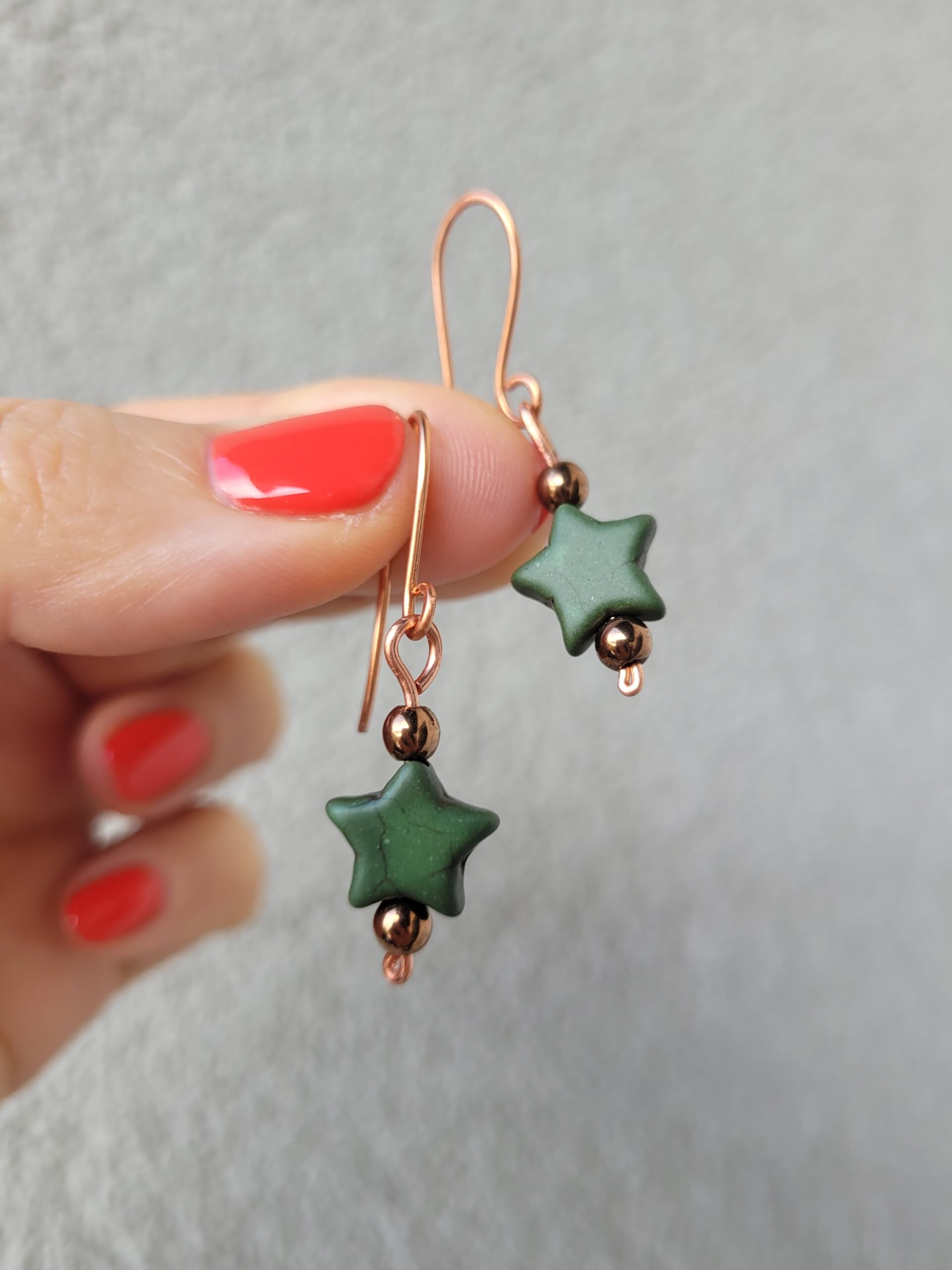 Kolczyki miedziane howlit gwiazdki