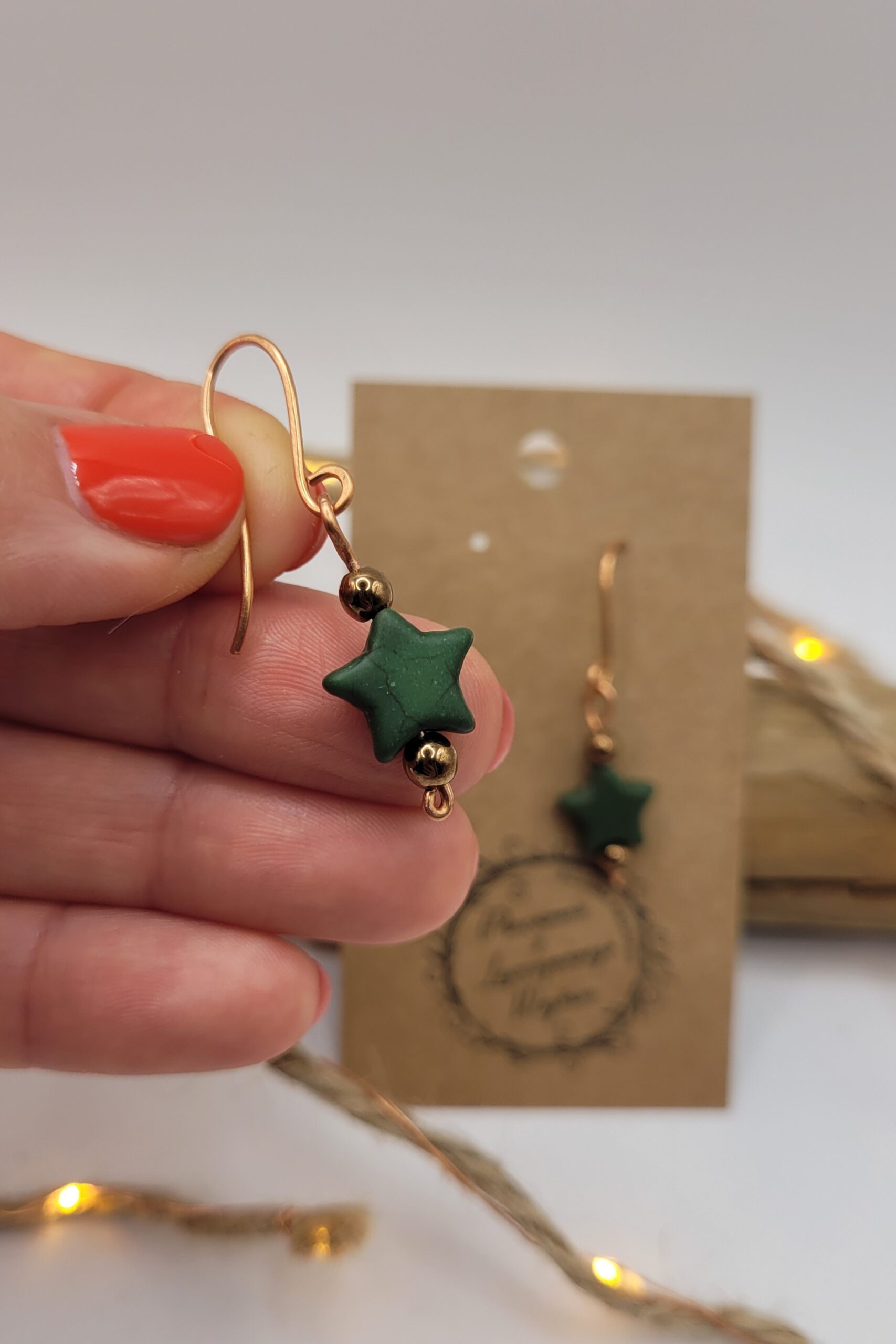 Kolczyki miedziane howlitowe gwiazdki - obrazek 4