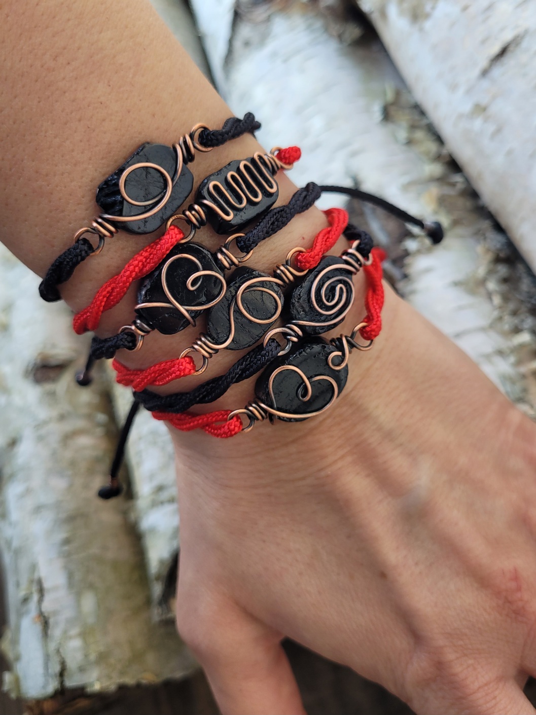 Bransoletka miedziana turmalin czarna serce