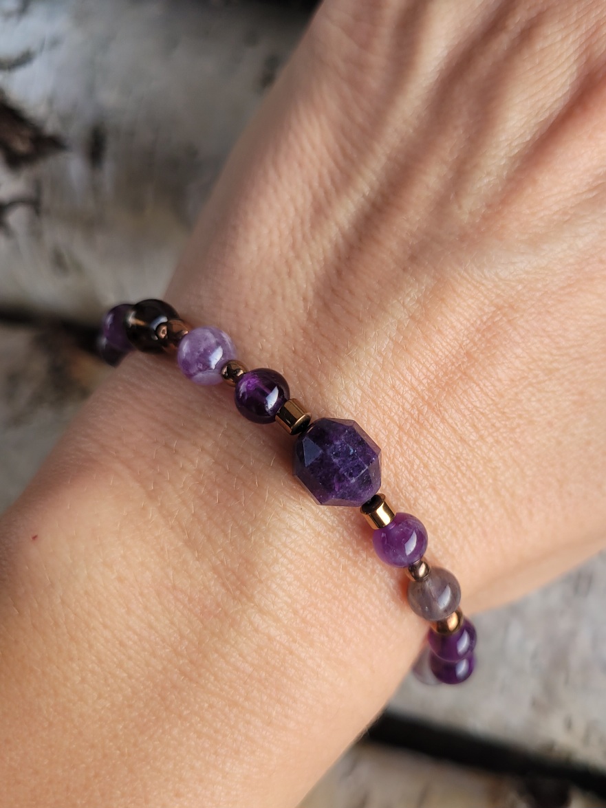 Bransoletka ametyst z hematytami