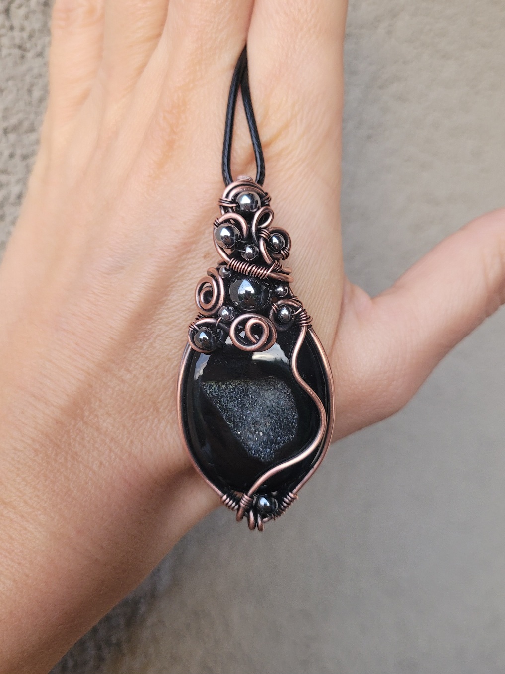 Wisior miedziany onyks owalny z druzą - obrazek 5